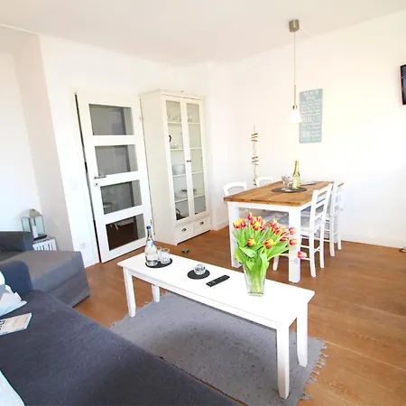 Risgap 18e, App 5 Apartment *